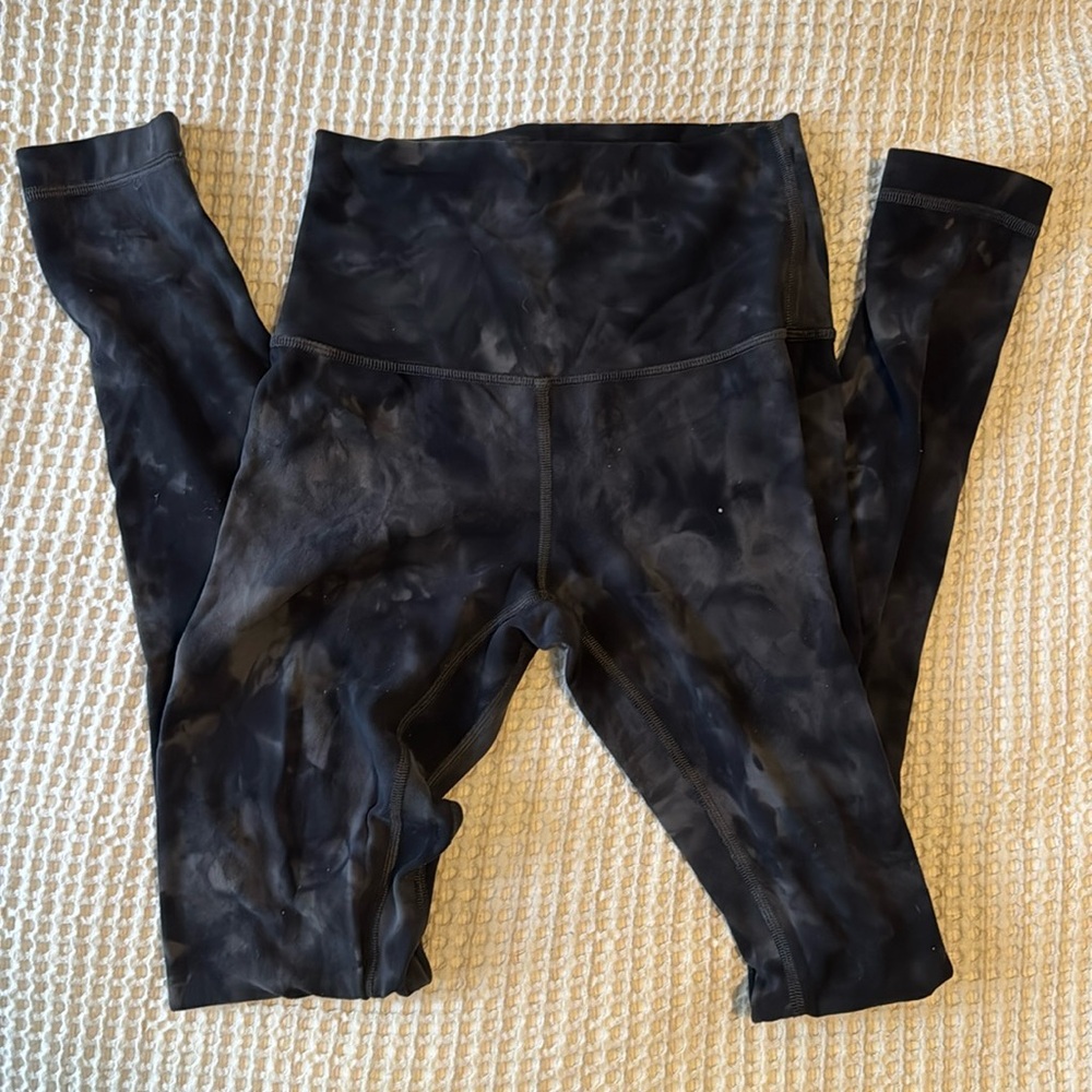 Lululemon Black/Grey Tie-Dye leggings
